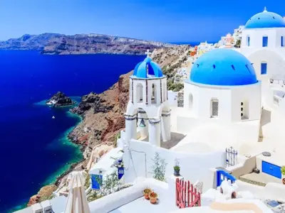 greecetravelguidenotesforamemorabletrip-copy.webp